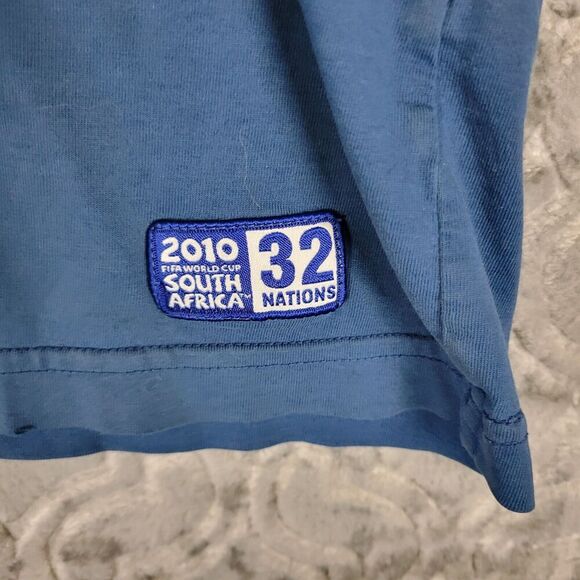 FIFA World Cup 2010 Shirt Men's Large Blue South Africa Soccer Roar Be Heard - Picture 6 of 14